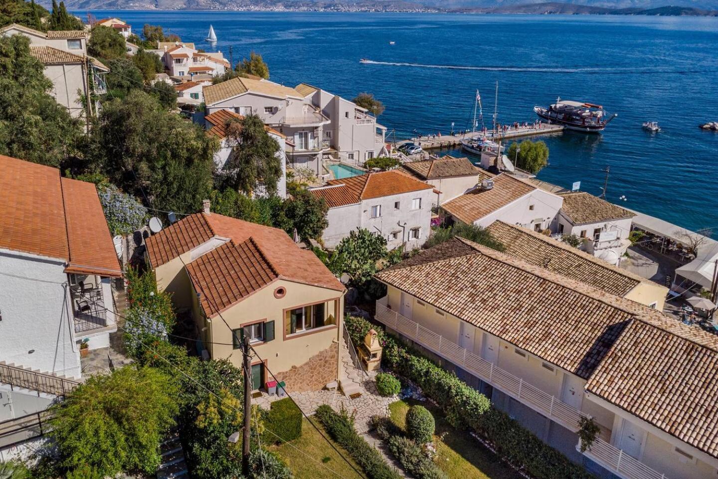 Villa Edem Kassiopi Exterior foto
